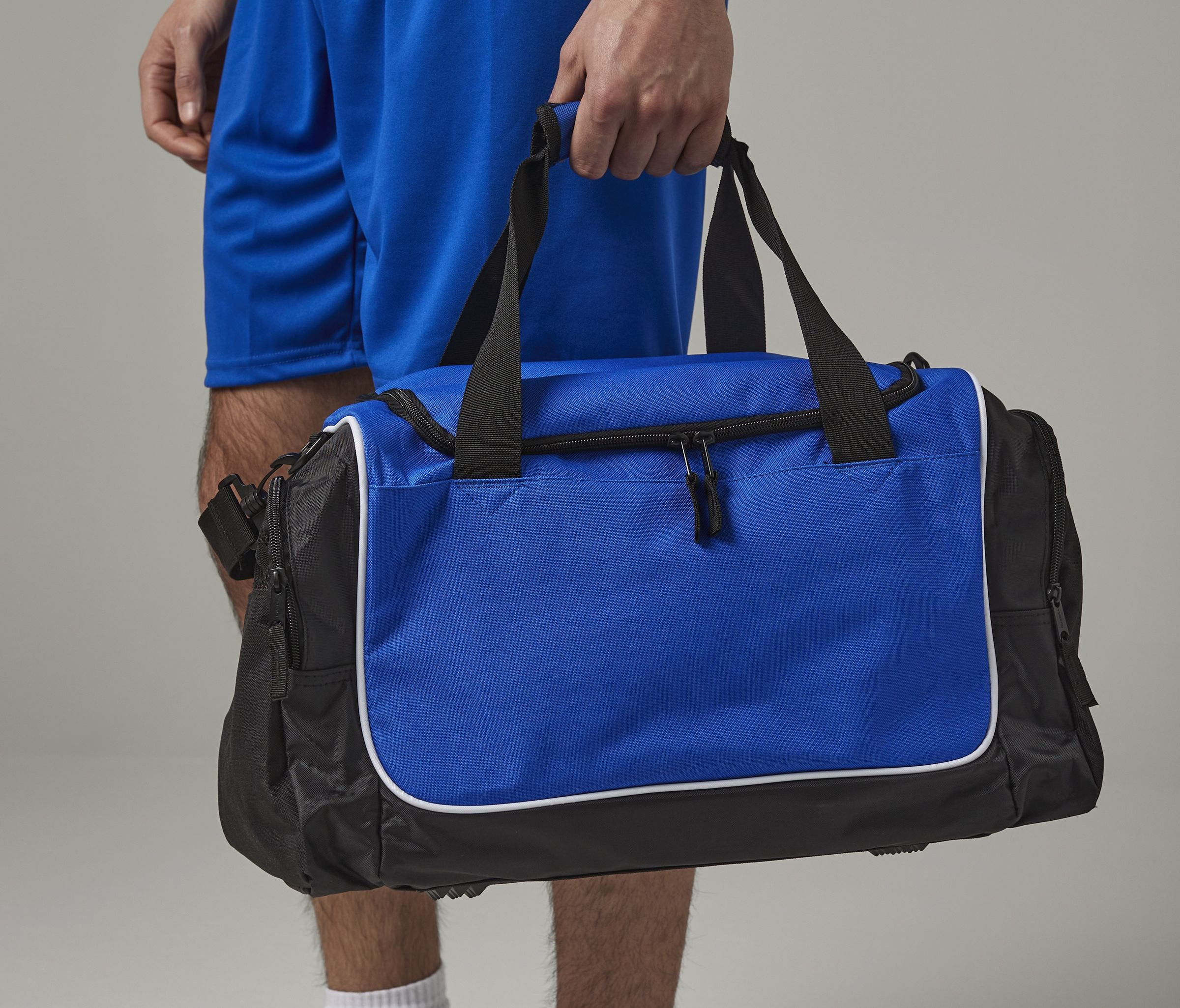 TEAMWEAR LOCKER BAG