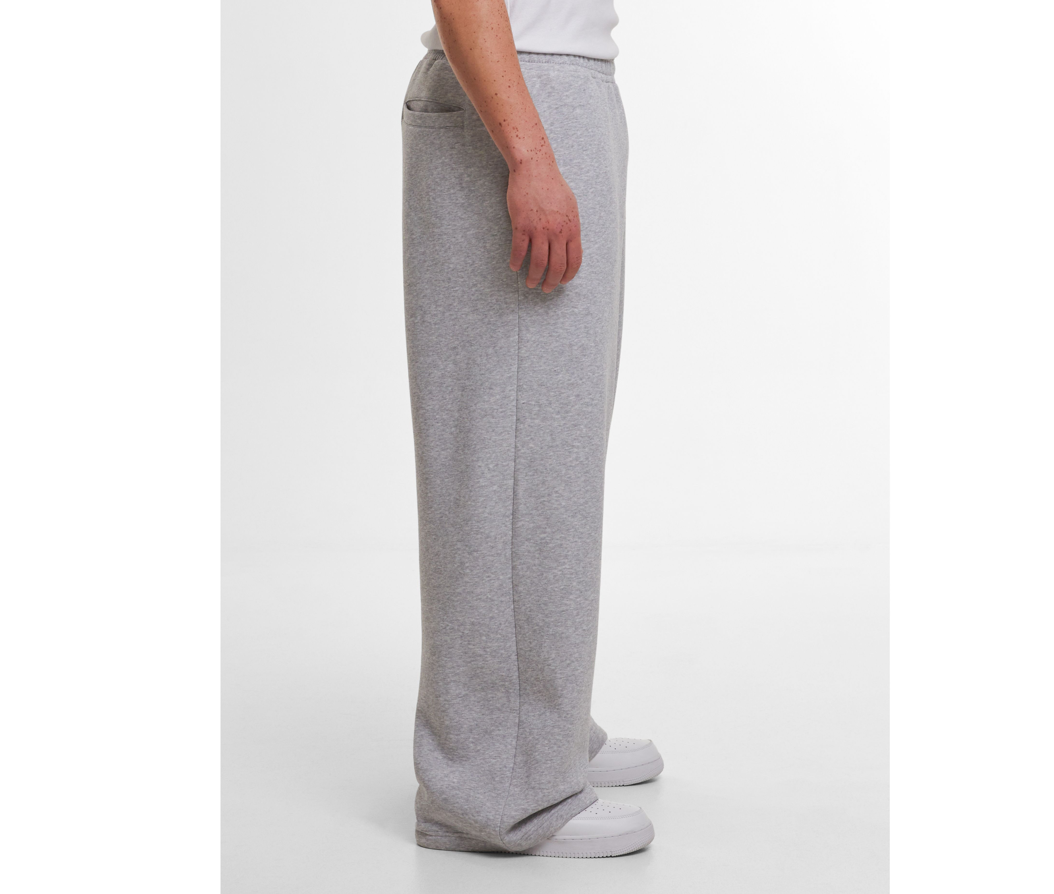 WIDELEG SWEATPANTS
