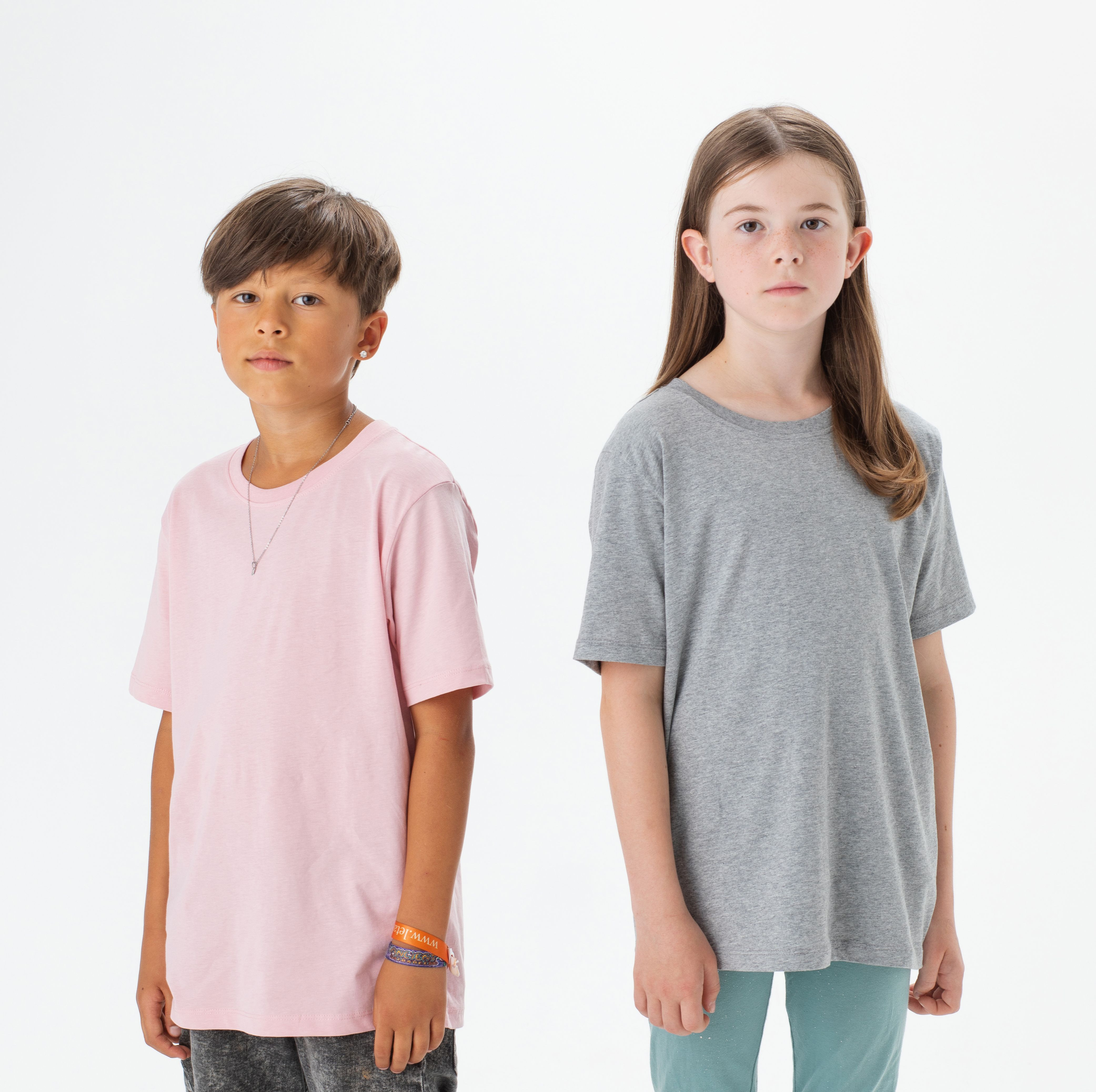 KIDS ESSENTIAL T