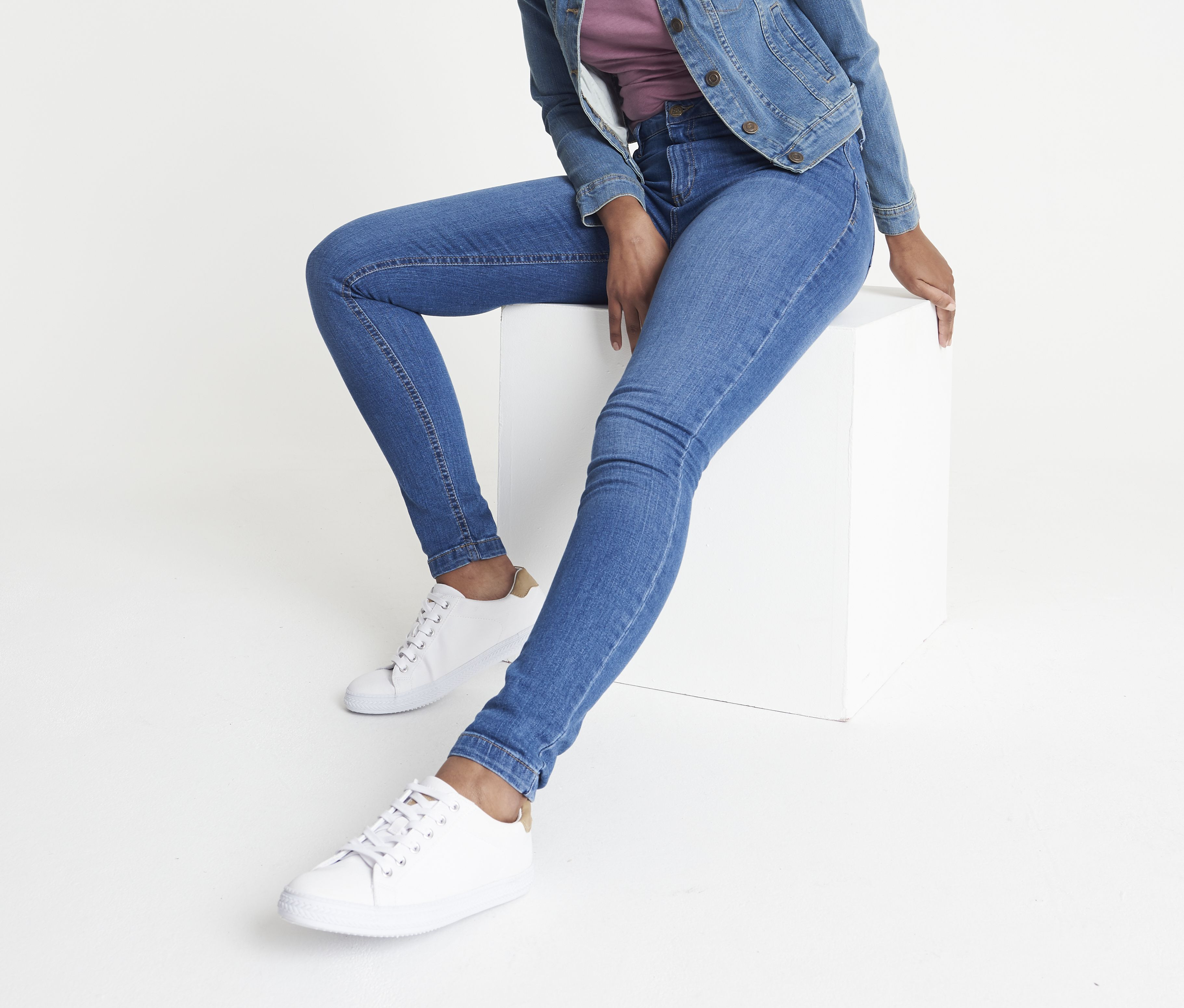 LADIES' LARA SKINNY JEANS