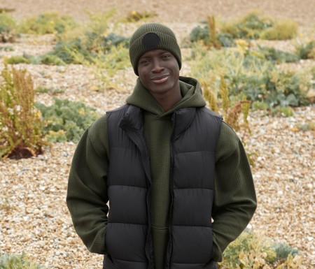 CIRCULAR FASHION PATCH BEANIE